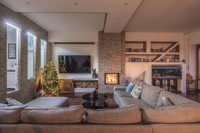 Elegante appartamento con terrazzi in collina
