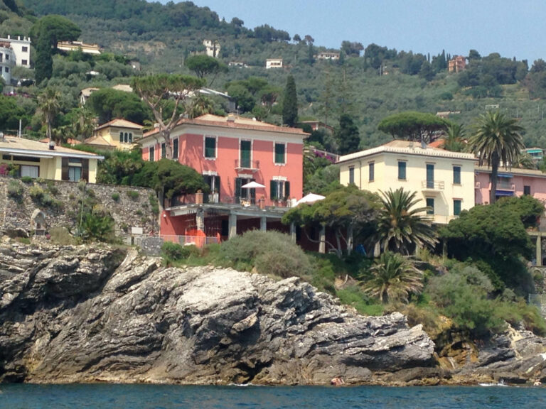 Villa Recco, il set naturale della Riviera Ligure più autentica